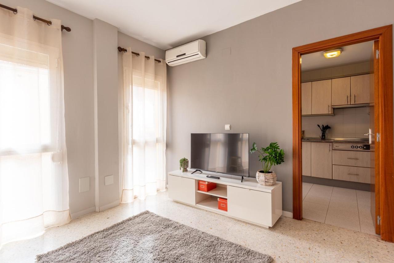 Wintowinrentals Fabulosa Ubicacion, Luminoso Y Comodo Apartamento Con Wifi Málaga Exterior foto