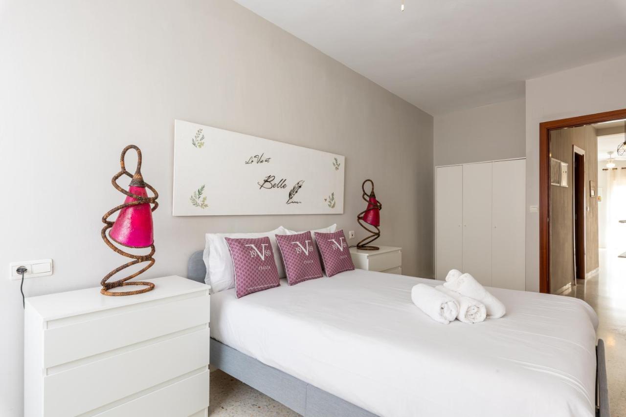 Wintowinrentals Fabulosa Ubicacion, Luminoso Y Comodo Apartamento Con Wifi Málaga Exterior foto